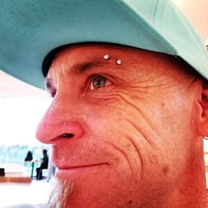 Meet your Posher, Charles